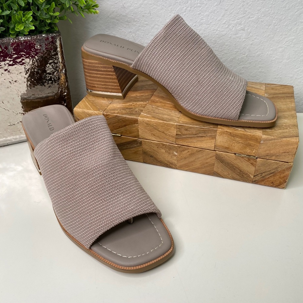 Donald Pliner Haze Taupe Knit Square Toe Block Heel Slide Sandals Size 10